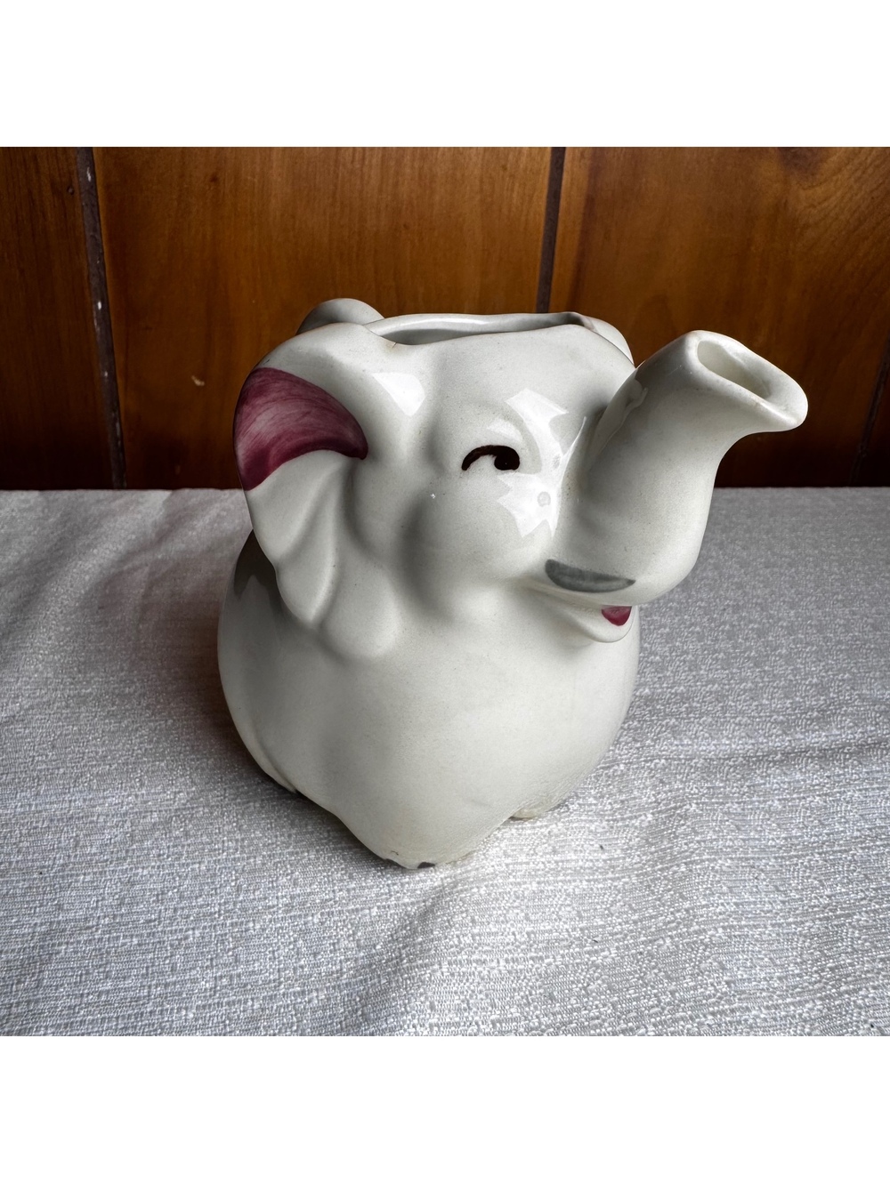 Vintage Darling USA Elephant Creamer Pitcher, 5 Inch Whimsical Ceramic Milk Jug - Picture 3 of 10